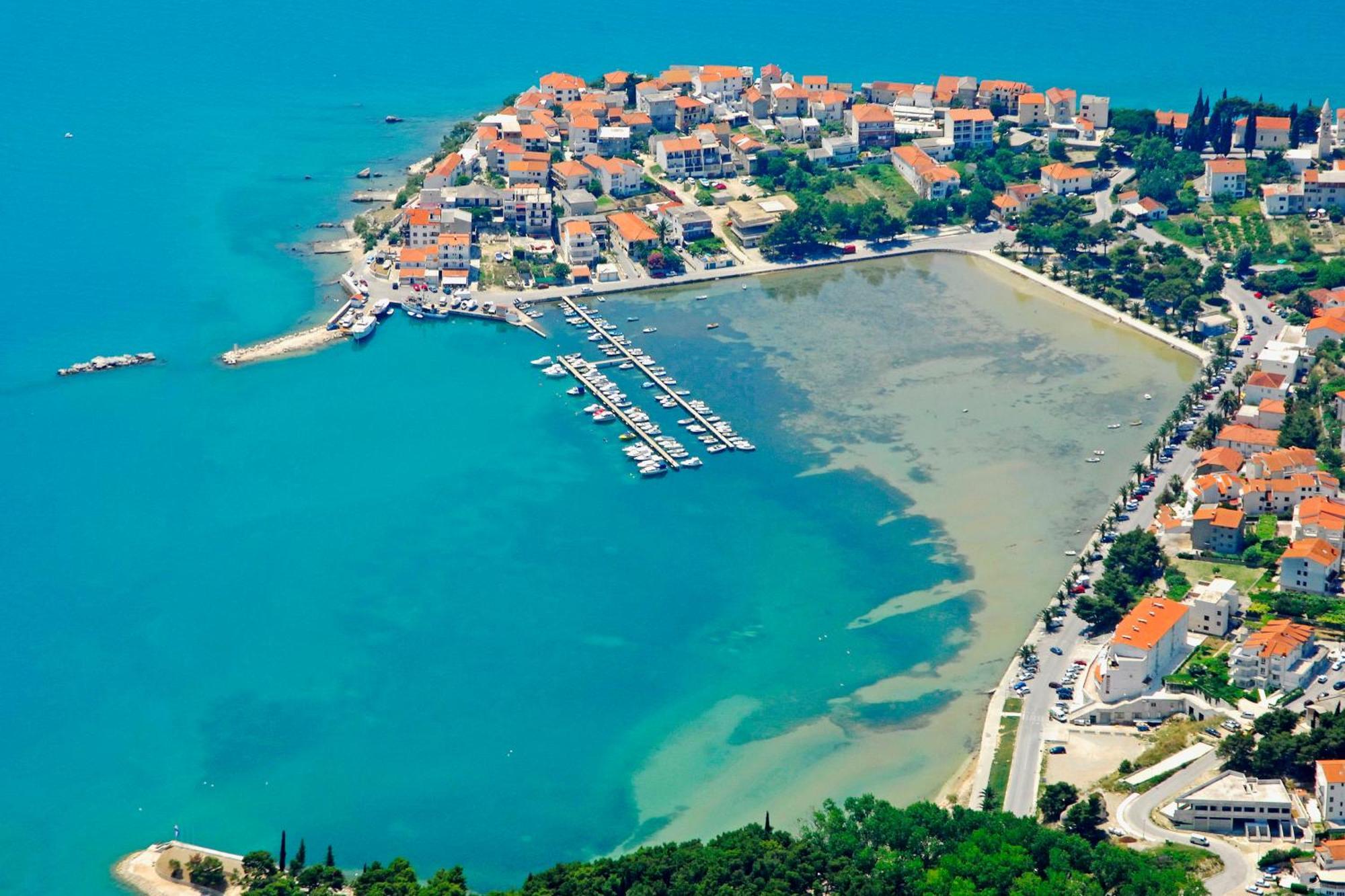 Luxury Seaside Apartment For 4, Steps From The Beaches, Bars, Restaurants, Center Of Stobrec Apartment